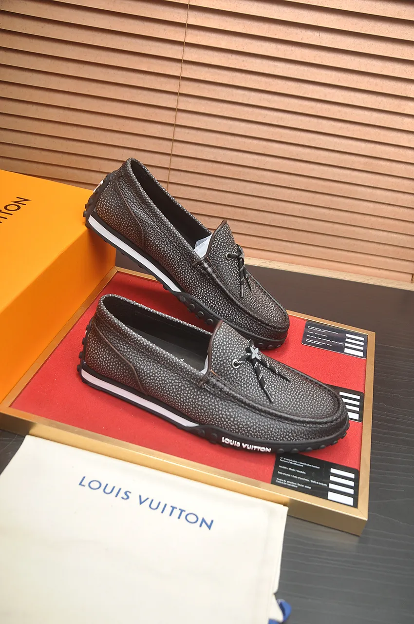 Men's men's shoes💰660💶[LOUIS VUITTON] (original order) new style🍀LV Louis Vuitton* - top version of LV classic beanie shoes! Made of imported original single cowhide, original leather side strips and wear-resistant rubber outsole! High quality products! Code number 39-45 (45 customized)